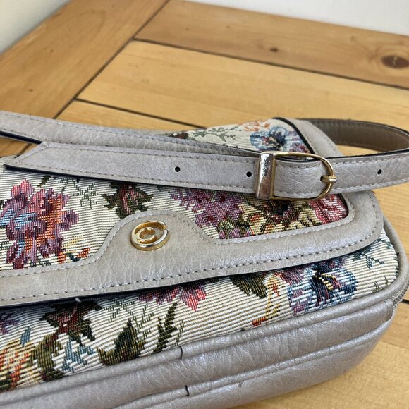 Cornell Floral Tapestry Purse Beige Faux Leather Multi-Pocket Magnet Clasp - Picture 13 of 13